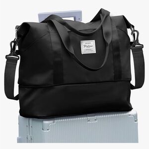 Athletic Gym/Duffle Bag-NWT